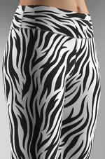Cargar imagen en el visor de la galería, BW_Zebra_White
