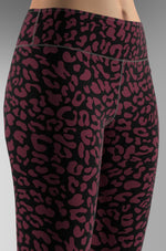 Cargar imagen en el visor de la galería, Leopard_DeepRed

