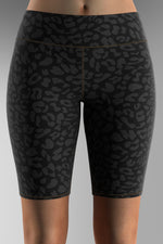 Cargar imagen en el visor de la galería, Leopard_Black
