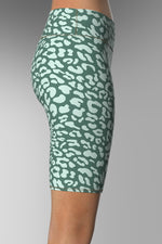 Cargar imagen en el visor de la galería, Leopard_GreenMusgo
