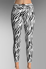 Cargar imagen en el visor de la galería, BW_Zebra_White
