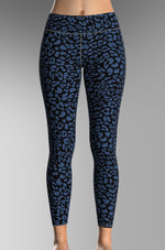 Cargar imagen en el visor de la galería, Leopard_Blue
