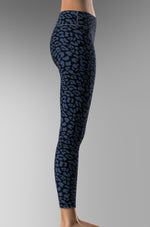 Cargar imagen en el visor de la galería, Leopard_Blue
