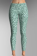 Cargar imagen en el visor de la galería, Leopard_GreenMusgo
