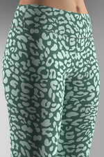Cargar imagen en el visor de la galería, Leopard_GreenMusgo
