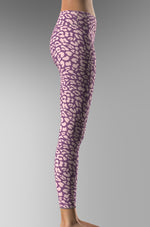 Cargar imagen en el visor de la galería, Leopard_Pink_dark
