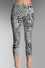 Cargar imagen en el visor de la galería, BW_Animal_Print_Collage_White
