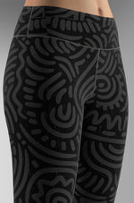 Cargar imagen en el visor de la galería, BW_Curves_Black
