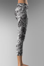Cargar imagen en el visor de la galería, BW_Plants_01_White

