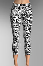 Cargar imagen en el visor de la galería, BW_Tribal_01_White
