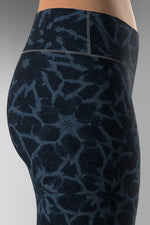 Cargar imagen en el visor de la galería, Berenice_Deep_Blue
