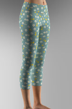 Cargar imagen en el visor de la galería, Daisies_Unsat_Green
