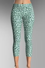 Cargar imagen en el visor de la galería, Leopard_GreenMusgo
