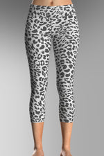 Cargar imagen en el visor de la galería, Leopard_Pattern_Grey
