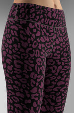 Cargar imagen en el visor de la galería, Leopard_Wine
