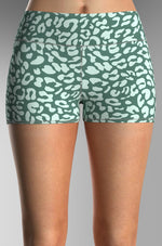 Cargar imagen en el visor de la galería, Leopard_GreenMusgo
