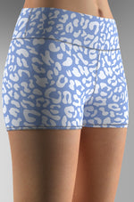 Cargar imagen en el visor de la galería, Leopard_LightBlue
