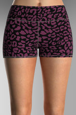 Cargar imagen en el visor de la galería, Leopard_Wine
